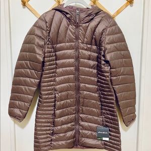 Eddie Bauer women’s hooded down Parka coat.